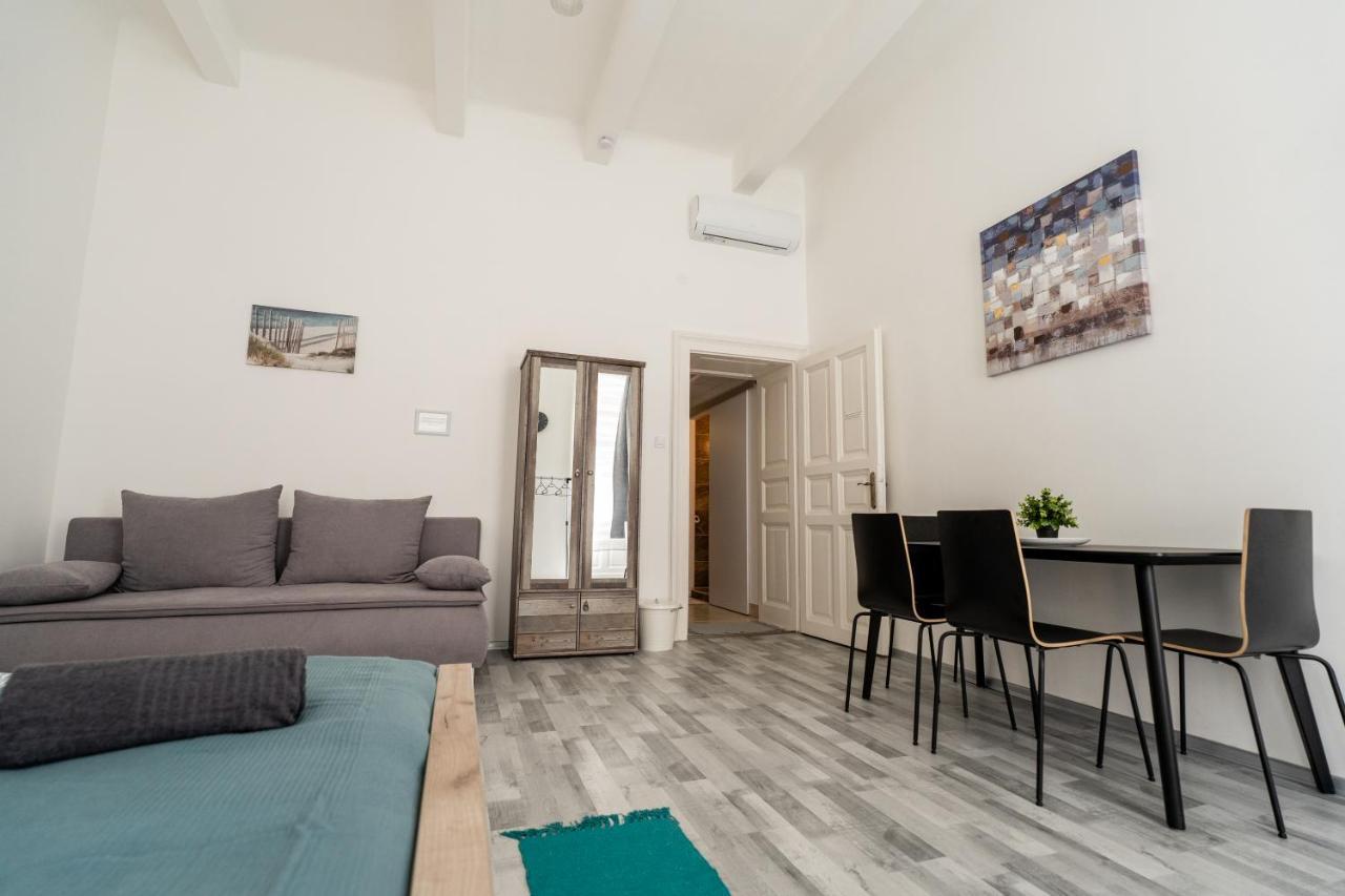 Apartamento Seventh Heaven Budapest Exterior foto